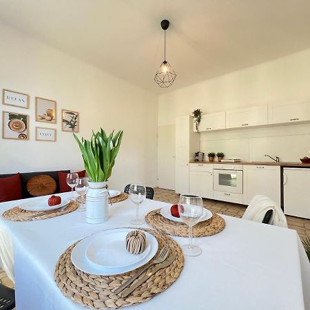 Joyful Place Apartment Wina Bagian luar foto